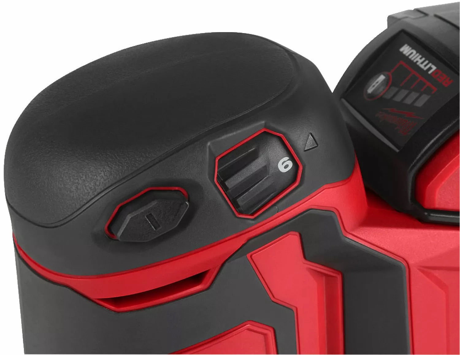 Milwaukee M18 BOS125-502B Set de ponceuse excentrique à batterie Li-Ion (2x batterie 5.0Ah) dans le sac - 125mm